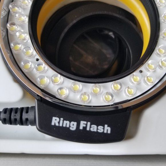 Brand New -DSLR CAMERA Ring Light with accessories - Picture 3 of 4